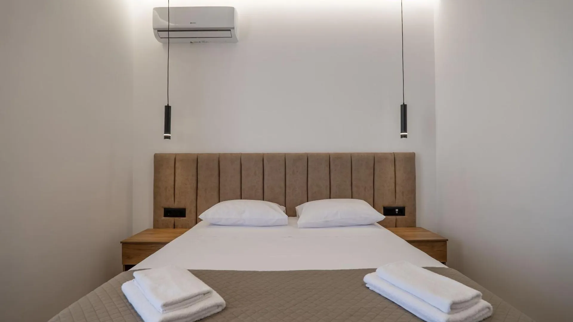 Keos Hotel Sarandë Albânia