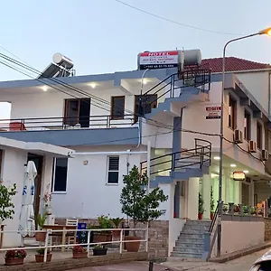 Hotel Center