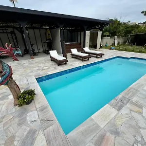 https://joaquina-guest-house.santa-catarina-brasil.com
