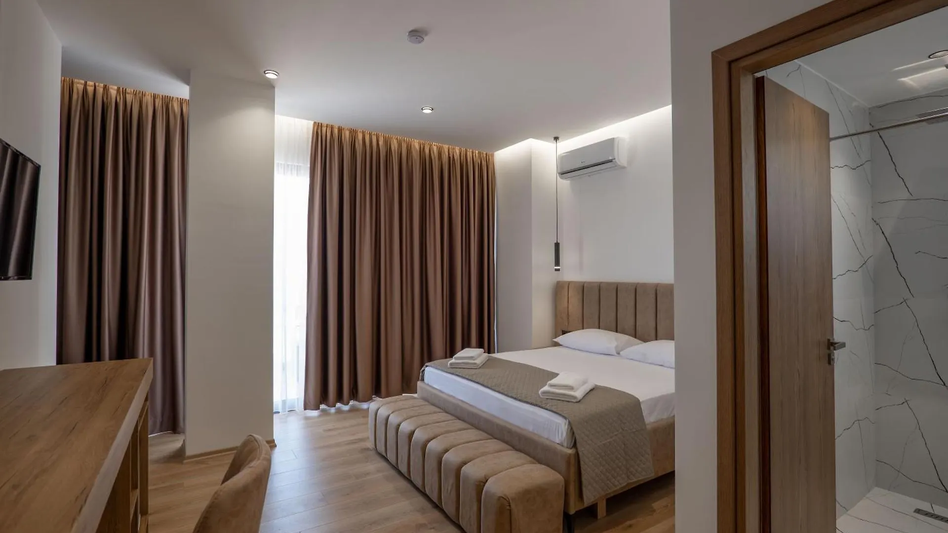 Keos Hotel Sarandë