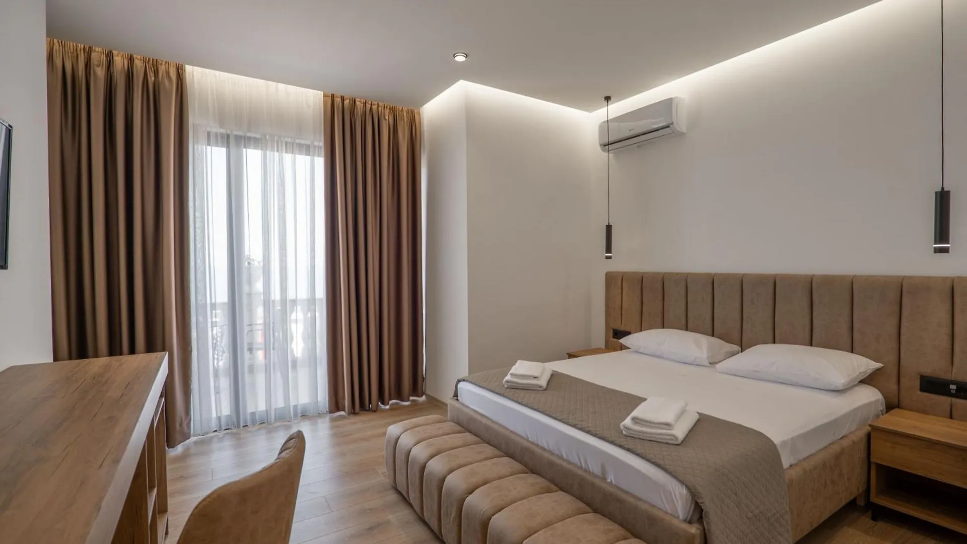 Keos Hotel Sarandë