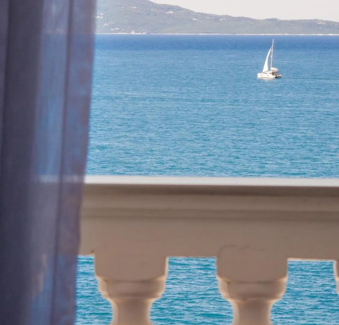Keos Hotel Sarandë